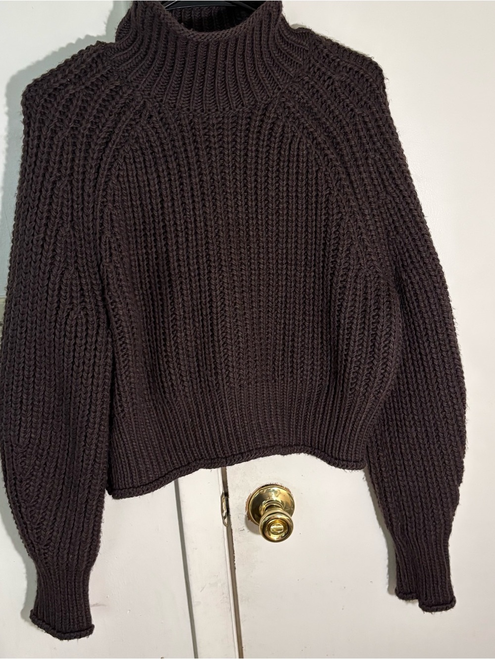 H&M Dark Brown Ribbed Turtleneck Sweater